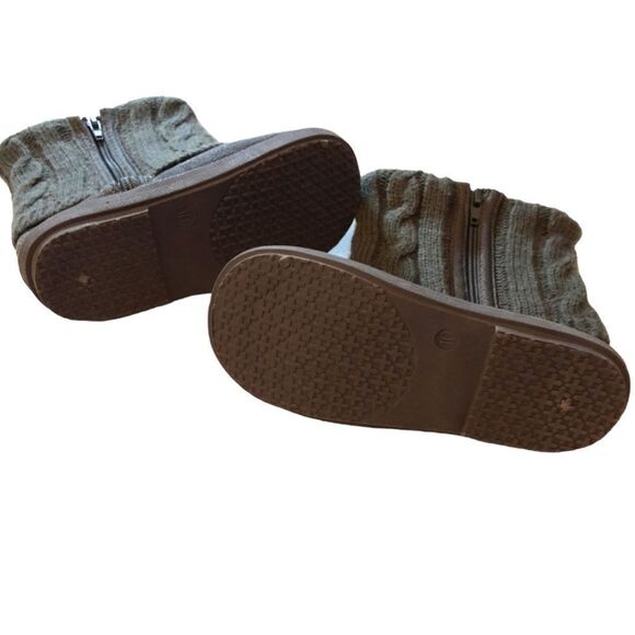 LITTLE GIRLS Boots Suede Cable Knit Fabric Rose Size 10 NWOT - Picture 8 of 13